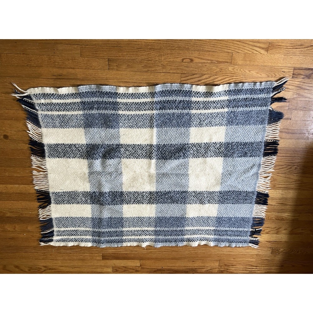 Rammagerdin Icelandic Wool Throw Blanket Plaid Fringe Gray Cream 39x55 - Picture 1 of 5